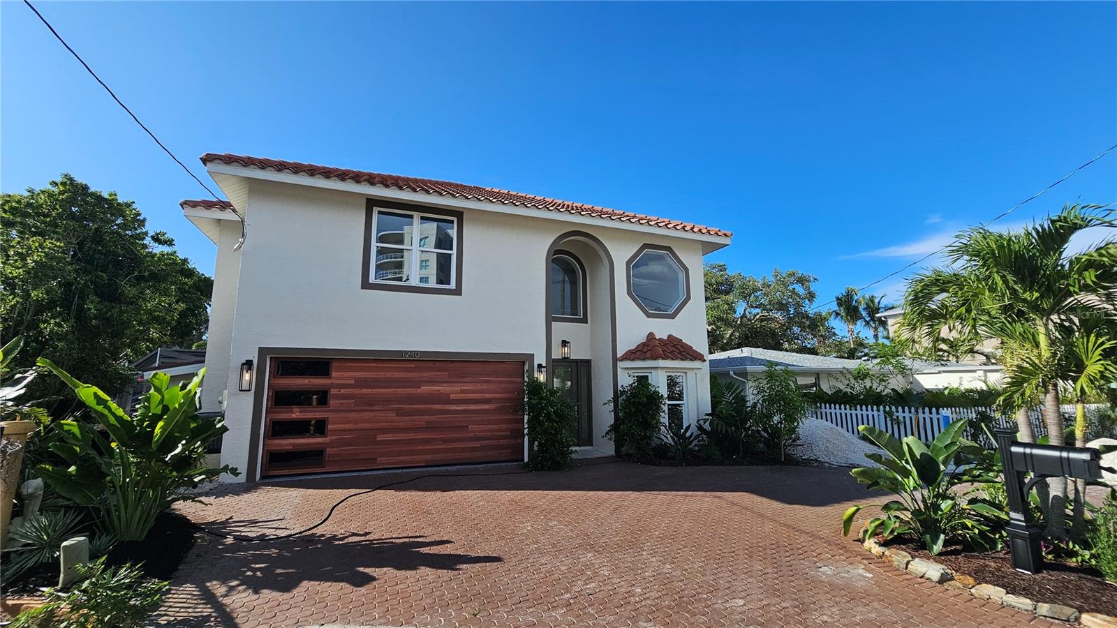 SECLUDED HARBOUR 02 - Residential