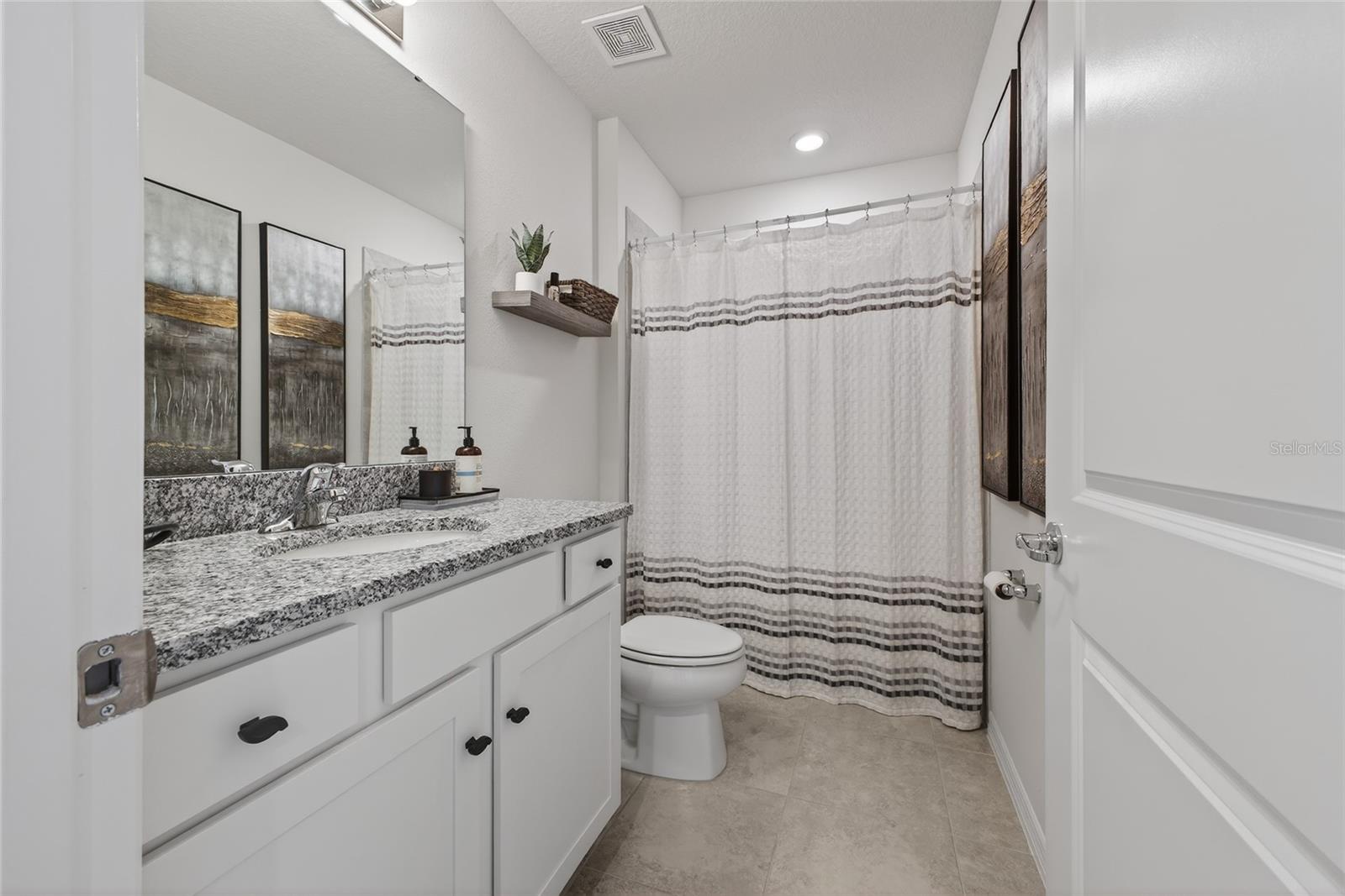 ESTATES/LK FLORENCE - Residential