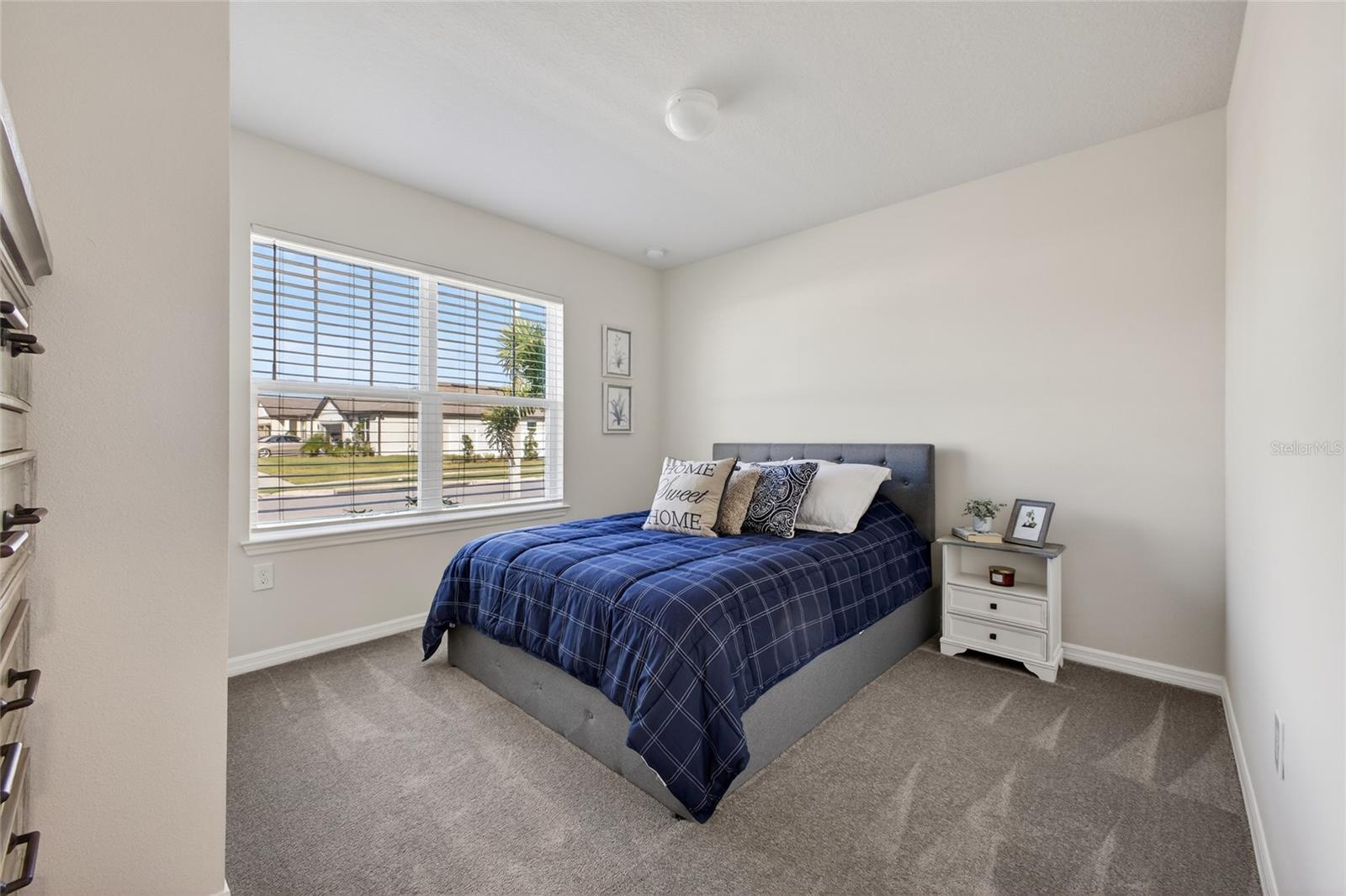 ESTATES/LK FLORENCE - Residential