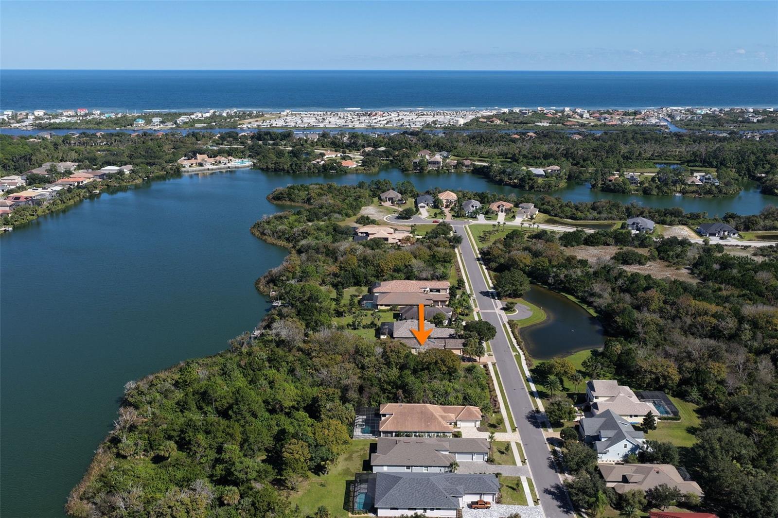 25 EMERALD LAKE COURT