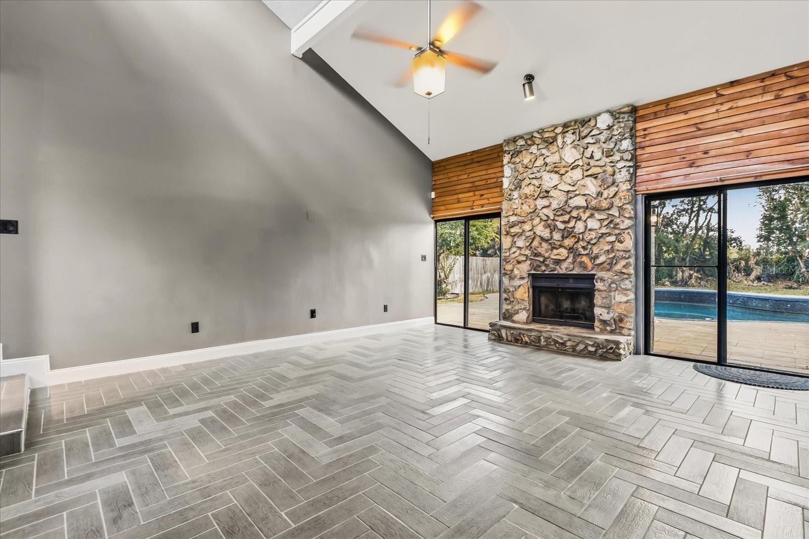 BAY RUN SEC 01 - Residential