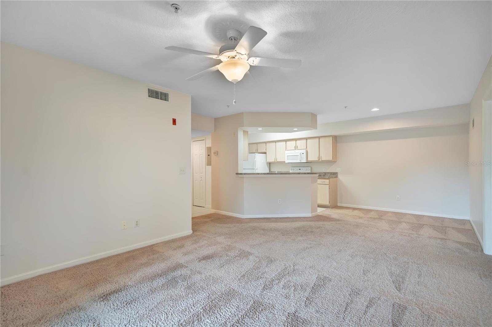 737 CREST PINES DRIVE 623