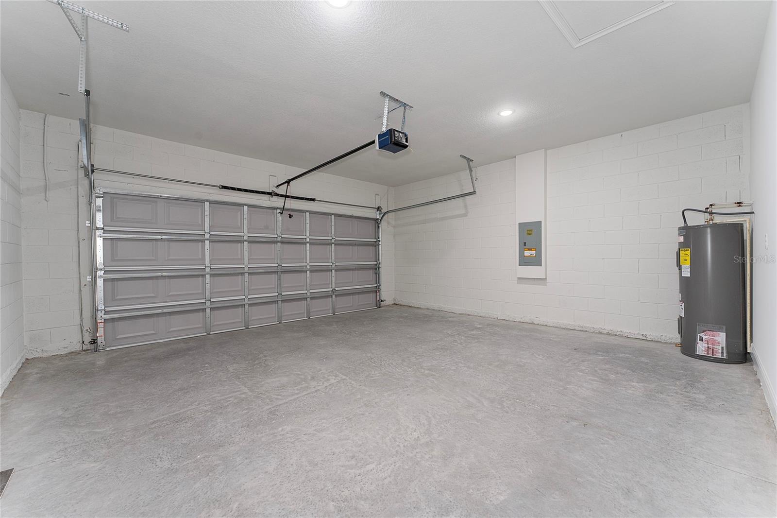 MARION OAKS UN 06 - Residential