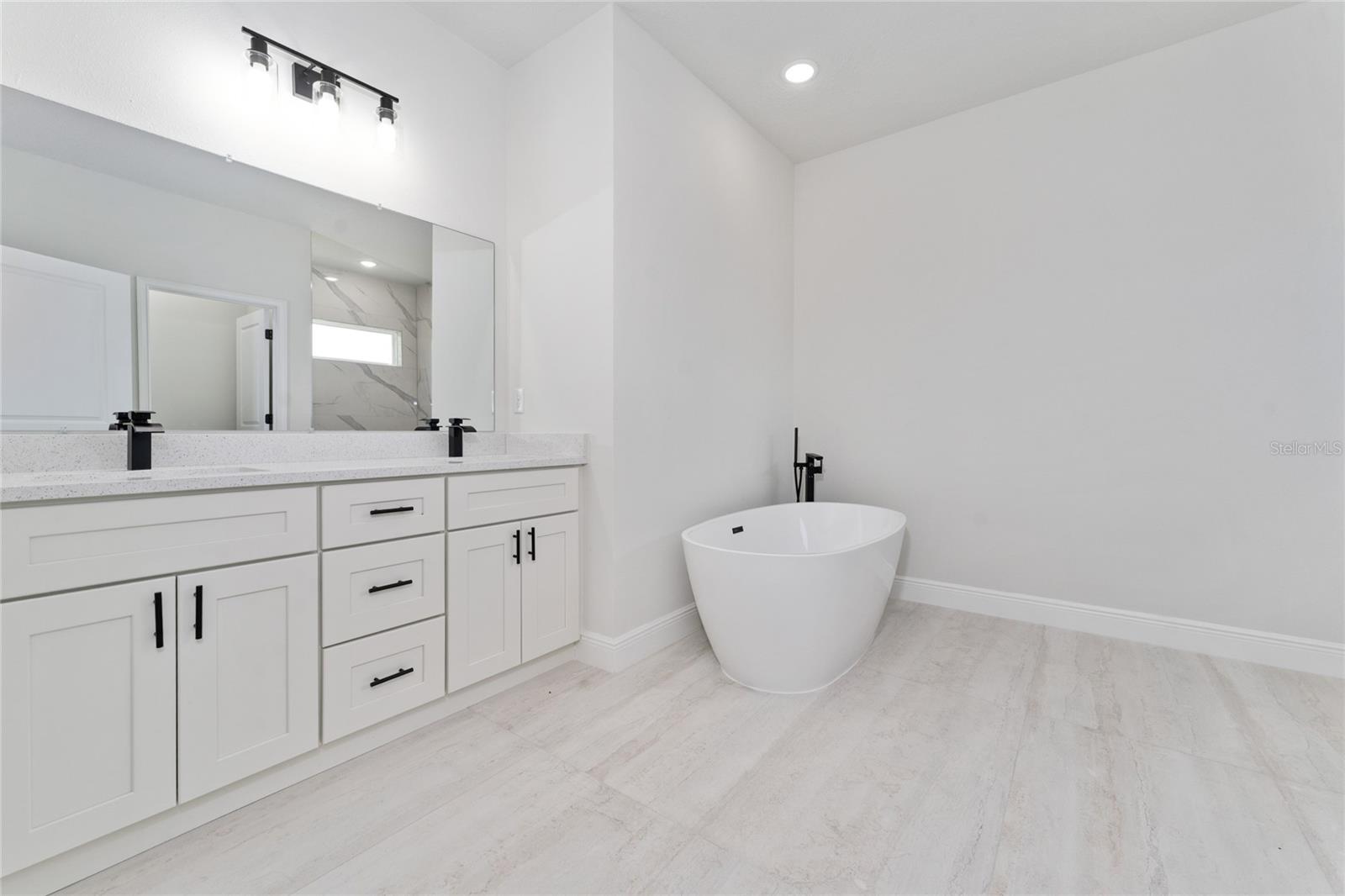 MARION OAKS UN 06 - Residential