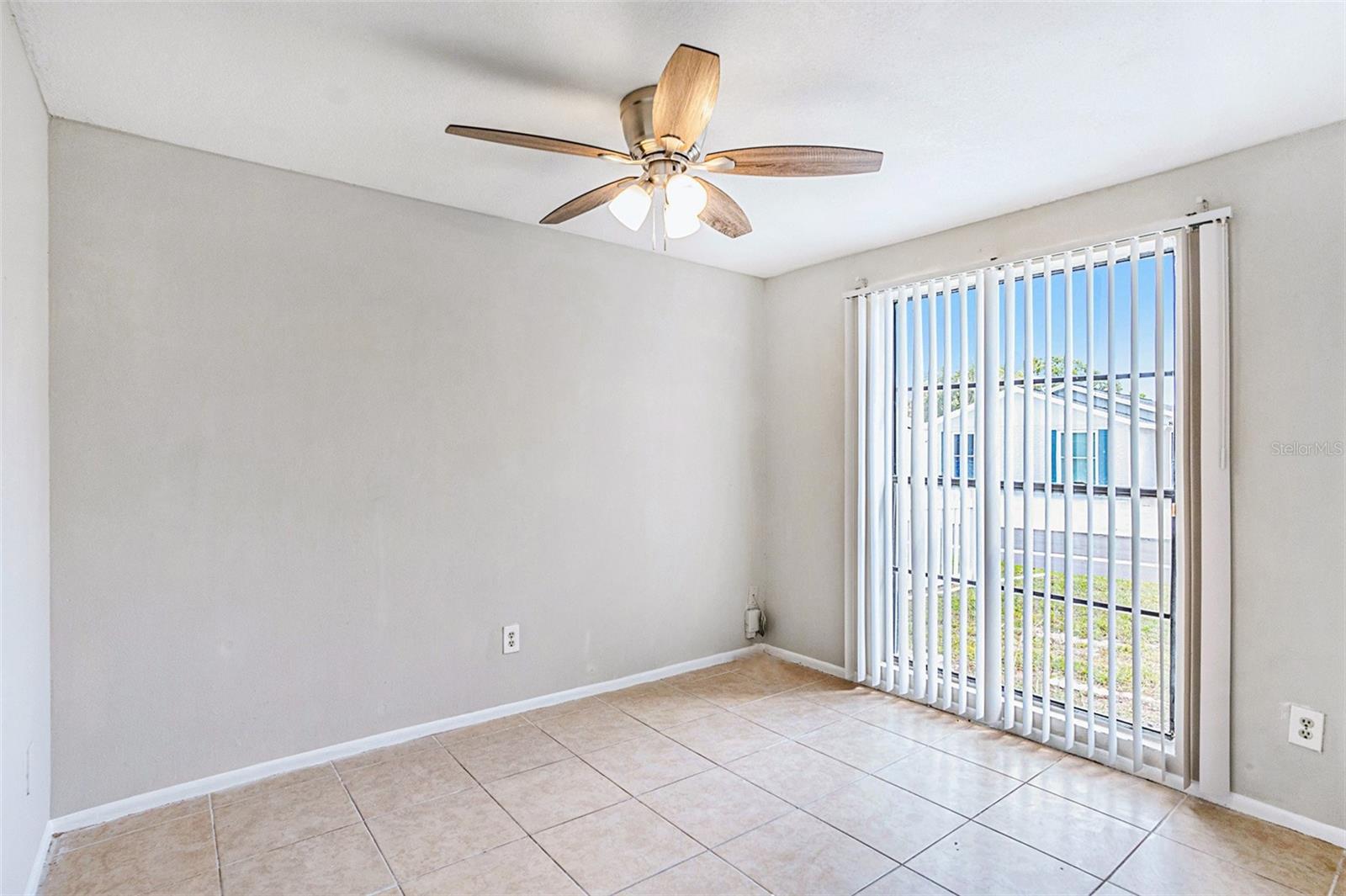 WOOD LAKE PH 1 UNIT 4B - Residential