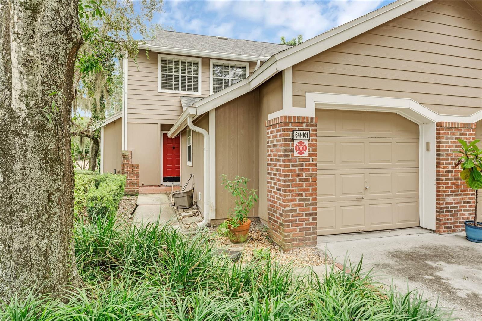 641 MAPLE OAK CIRCLE 101