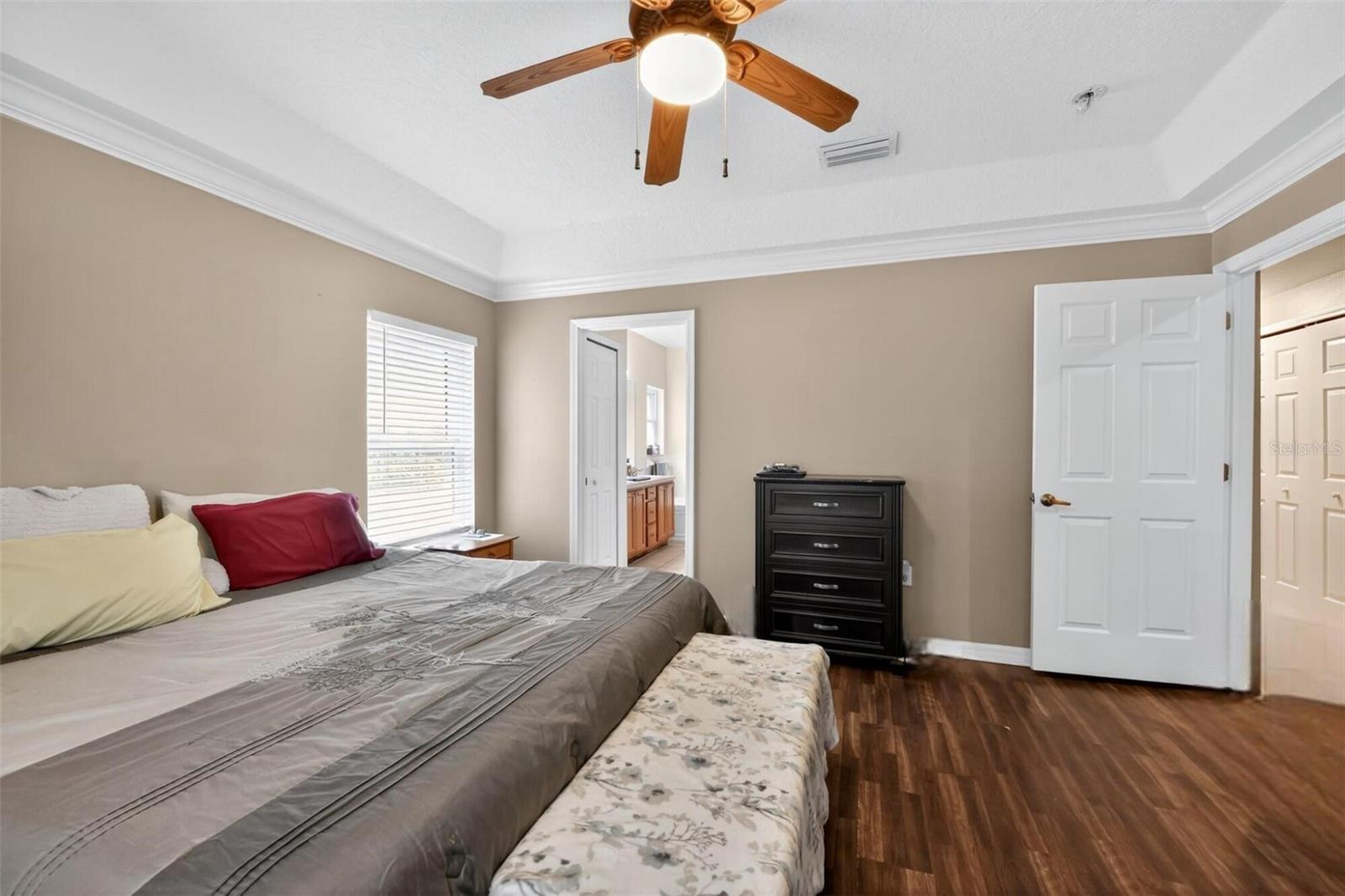 OAK TRACE - Residential