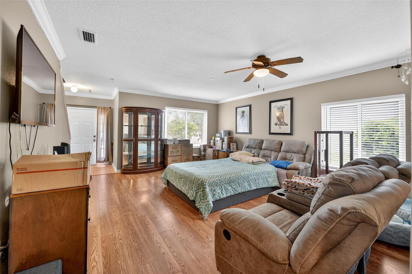 OAK TRACE - Residential