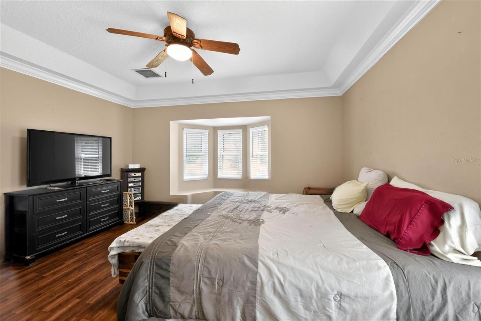 OAK TRACE - Residential