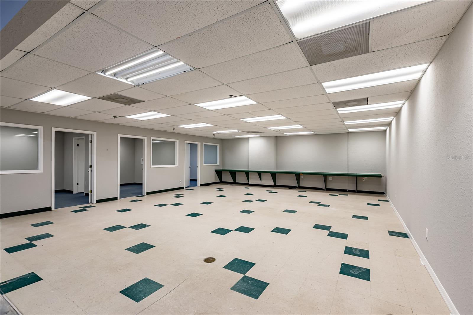 UNPLATTED - Commercial Lease