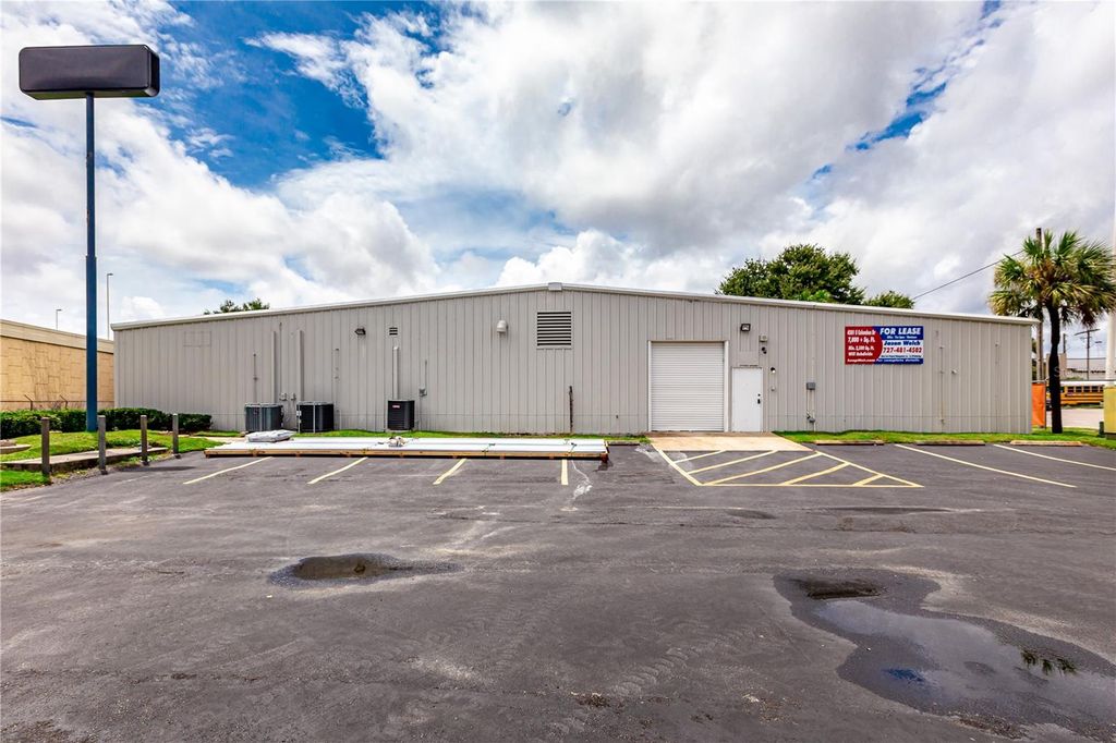 Photo of 4501 E Columbus Drive #3, Tampa, FL 33605 (MLS # TB8443126)