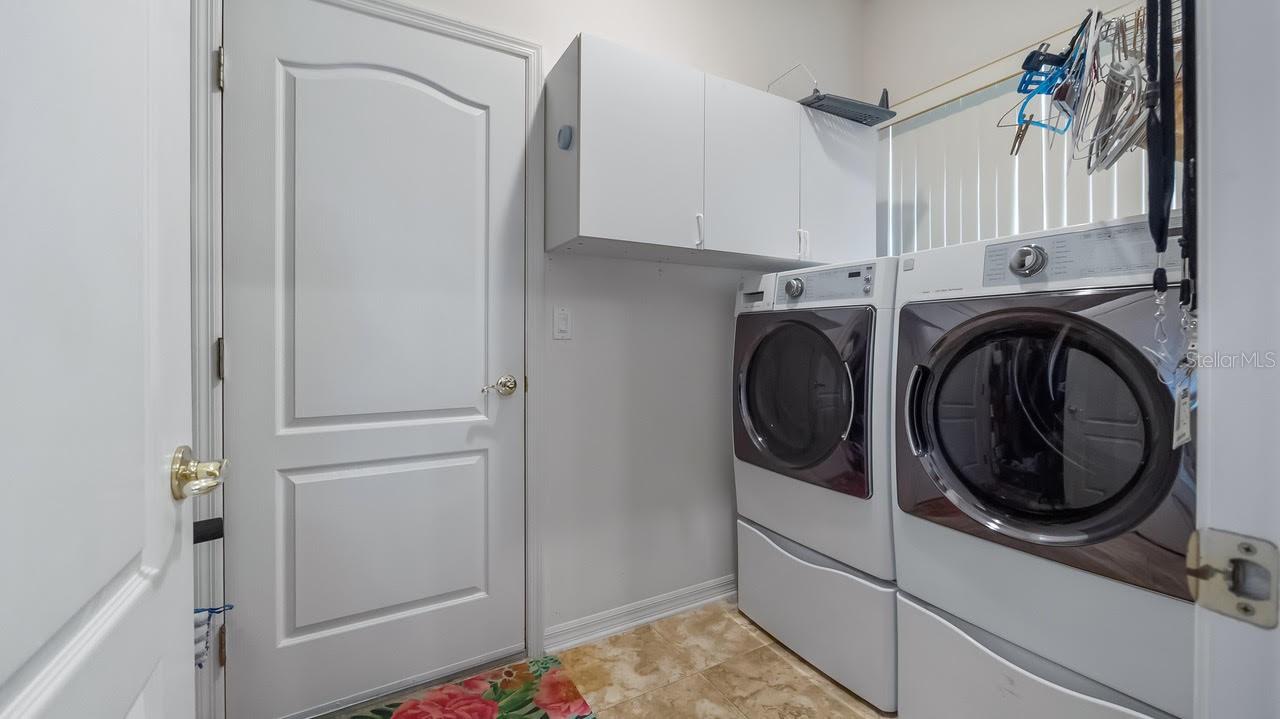 CLERMONT HUNTINGTON AT KINGS RIDGE - Residential