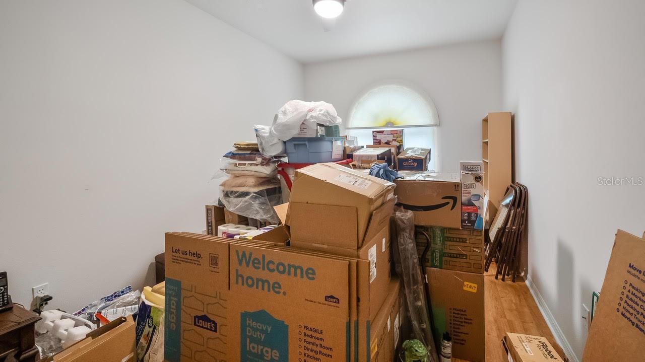 CLERMONT HUNTINGTON AT KINGS RIDGE - Residential