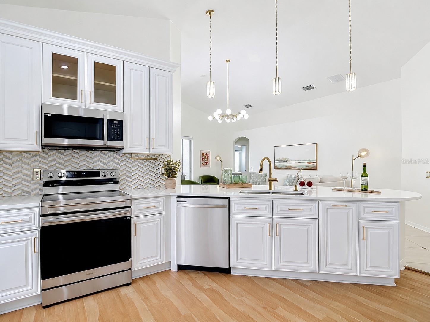 SUNCOAST MEADOWS INCREMENT 01 - Residential