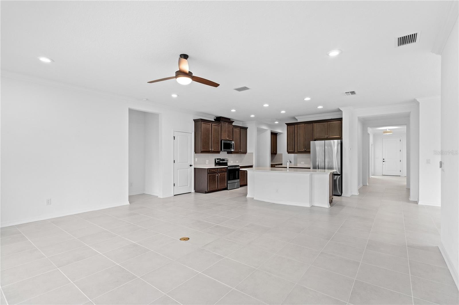 RIVERSIDE PRESERVE PH II - Residential