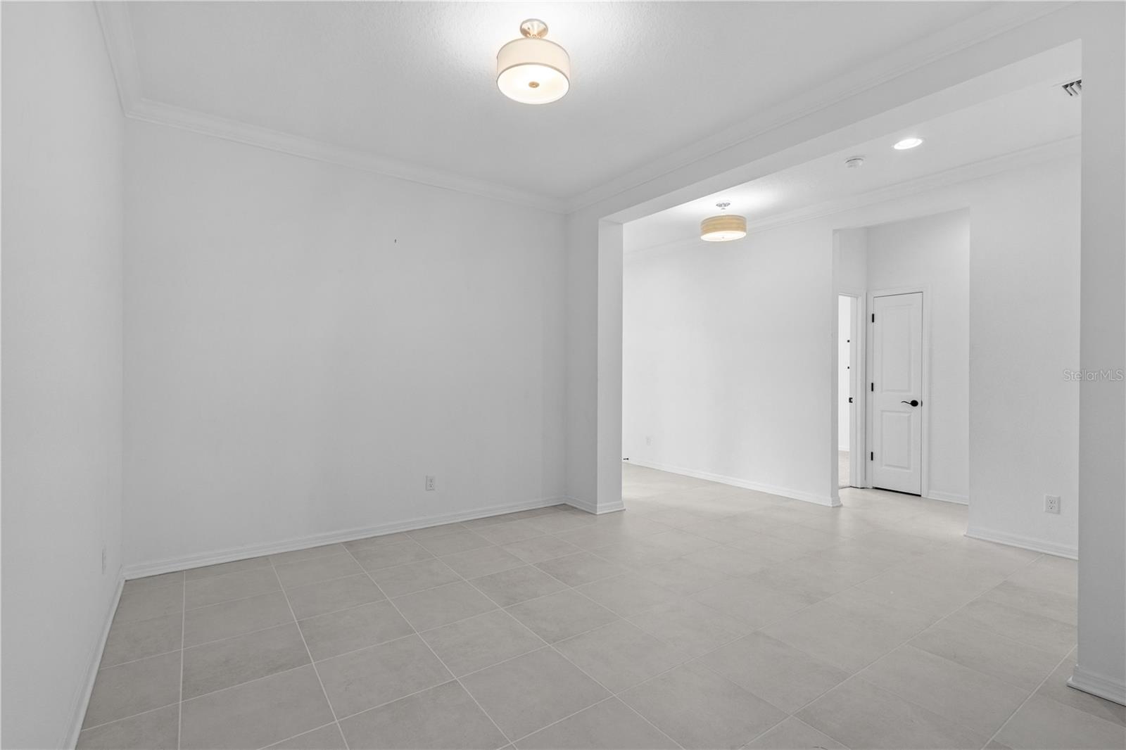 RIVERSIDE PRESERVE PH II - Residential