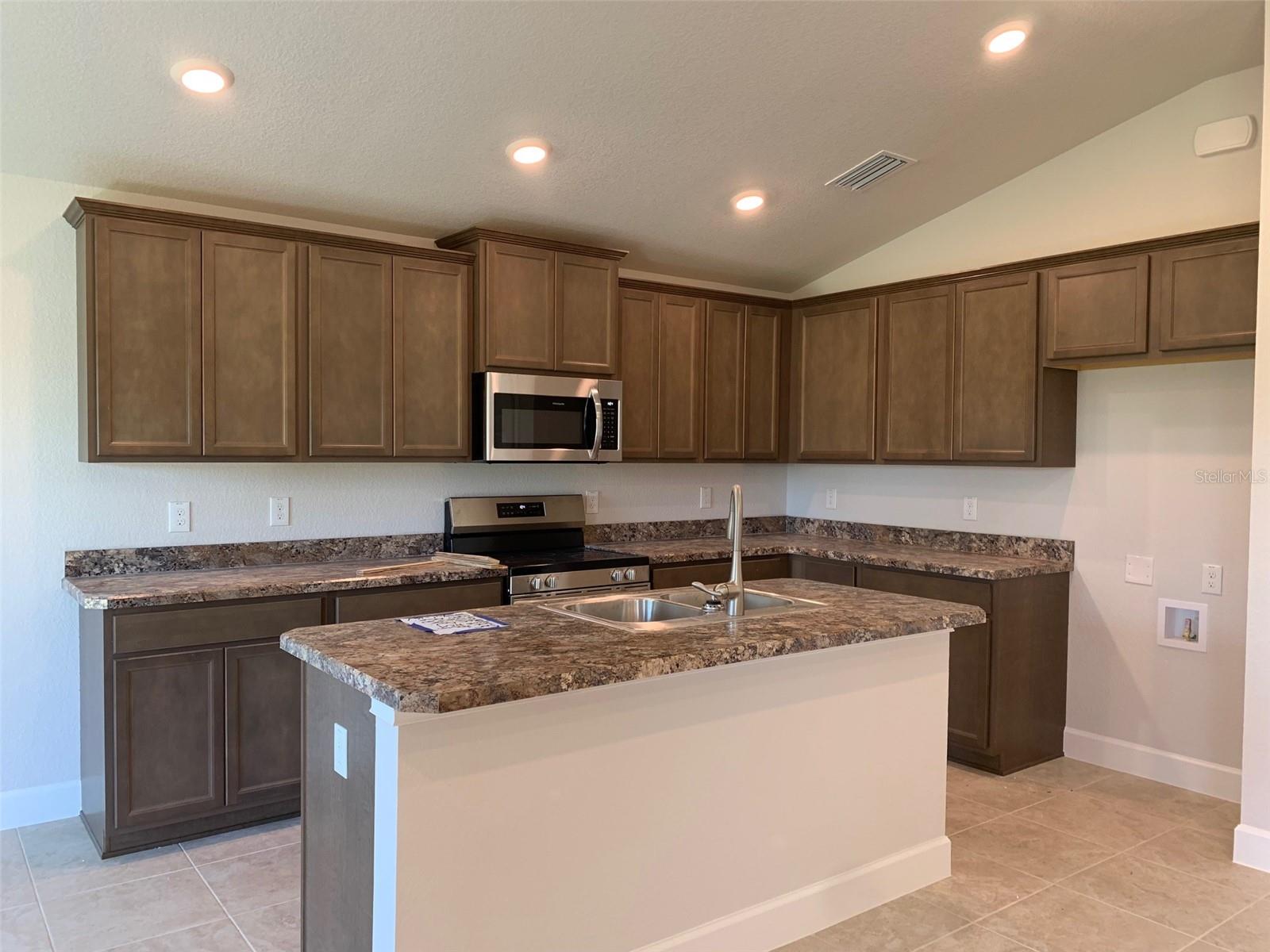 4993 N TRIPLE EAGLE PATH