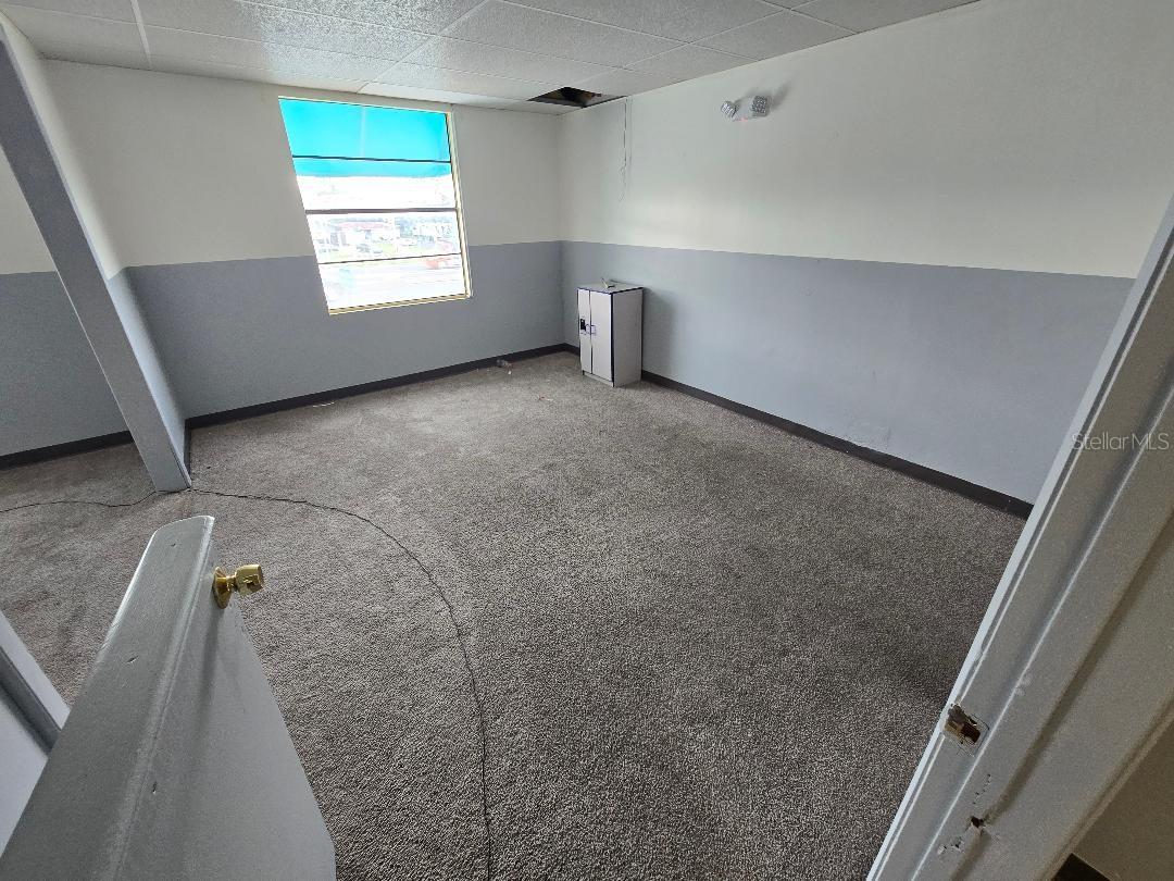 TAMPA TARPON SPGS LAND CO - Commercial Sale