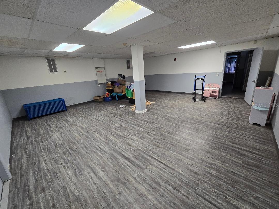 TAMPA TARPON SPGS LAND CO - Commercial Sale