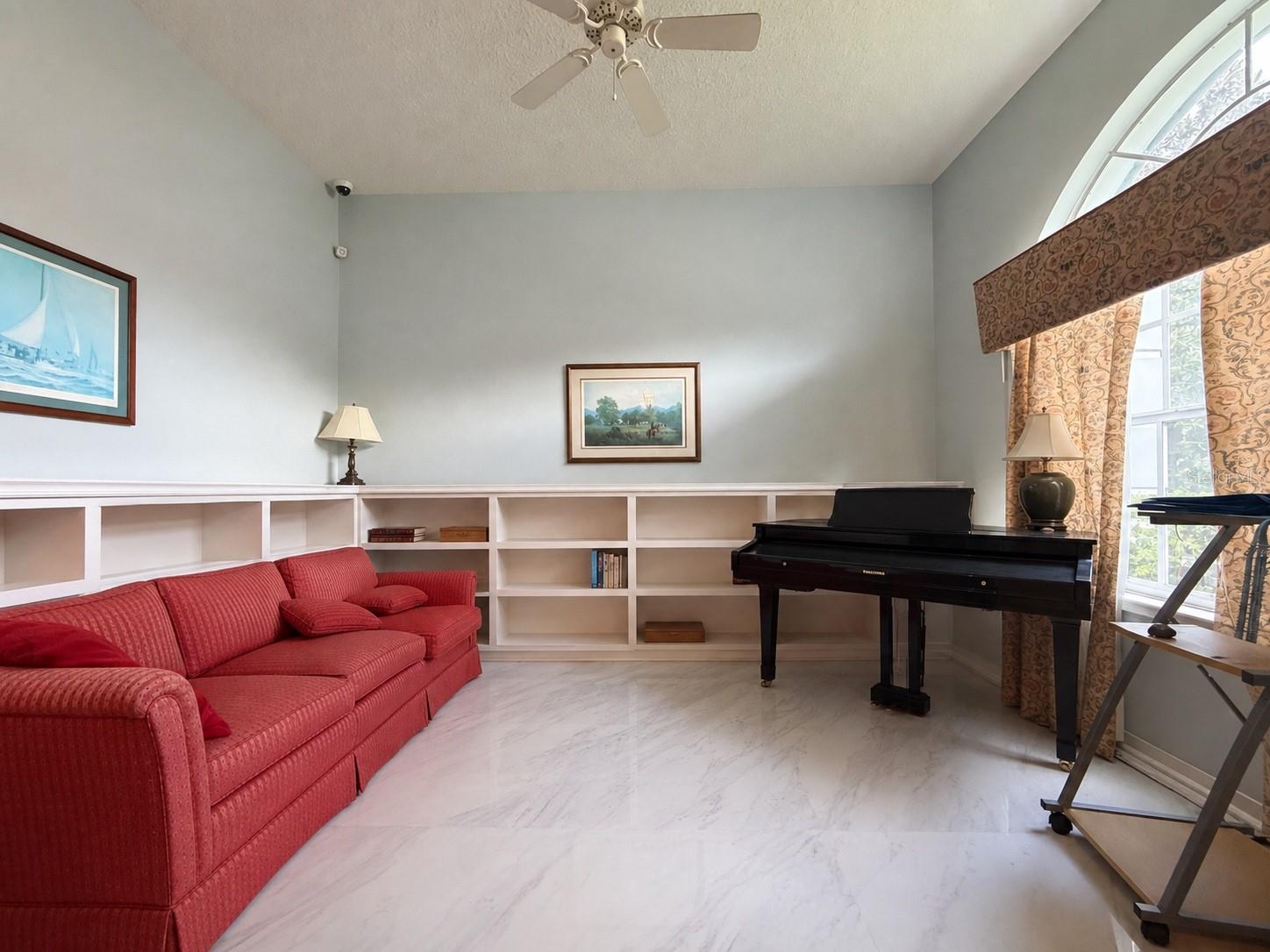 3637 DEVEREAUX COURT