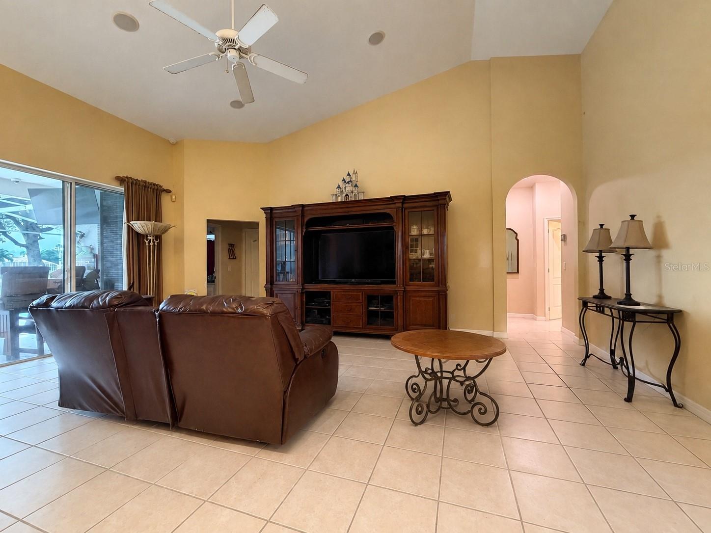3637 DEVEREAUX COURT