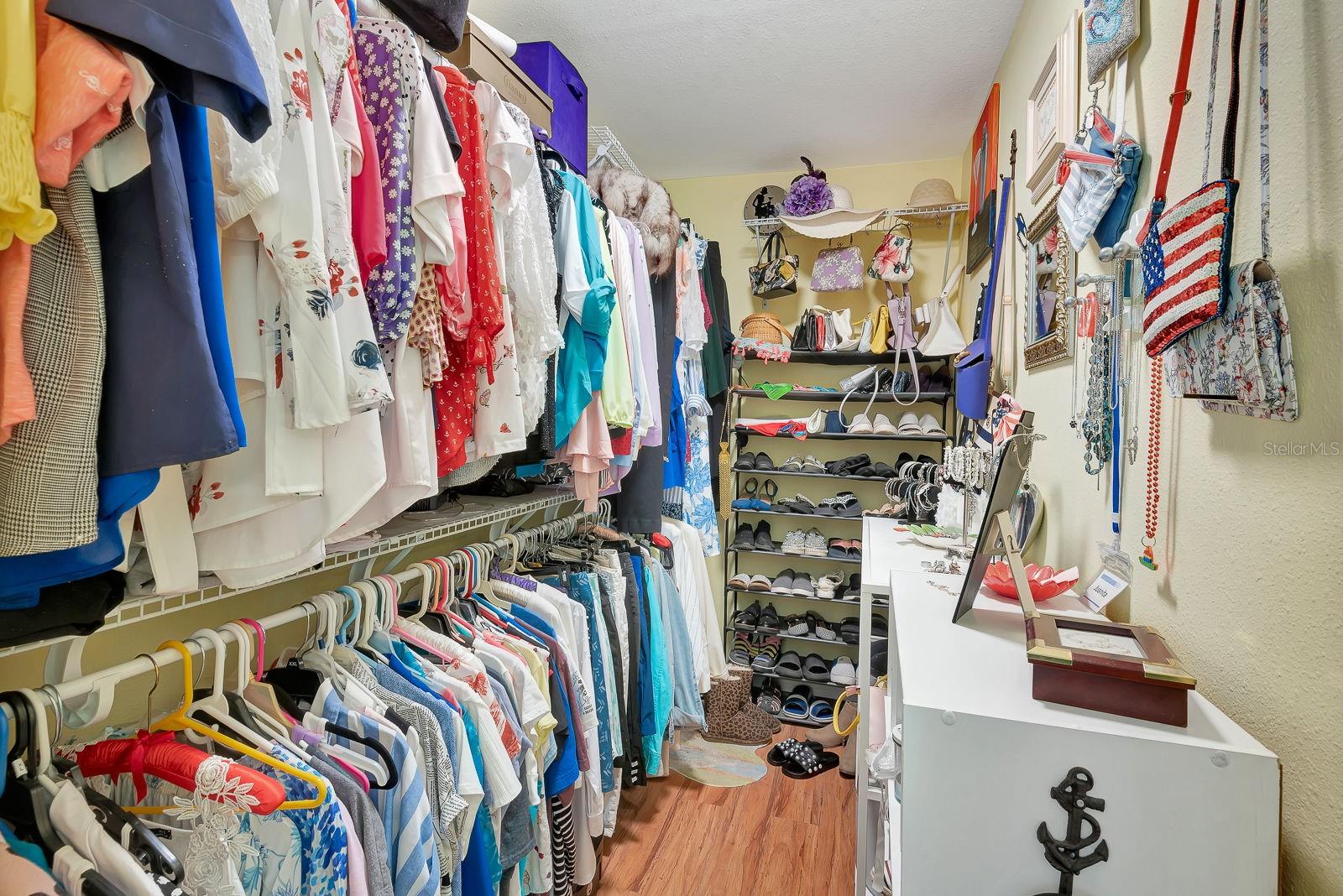 SANDPOINTE 1ST ADD - Residential