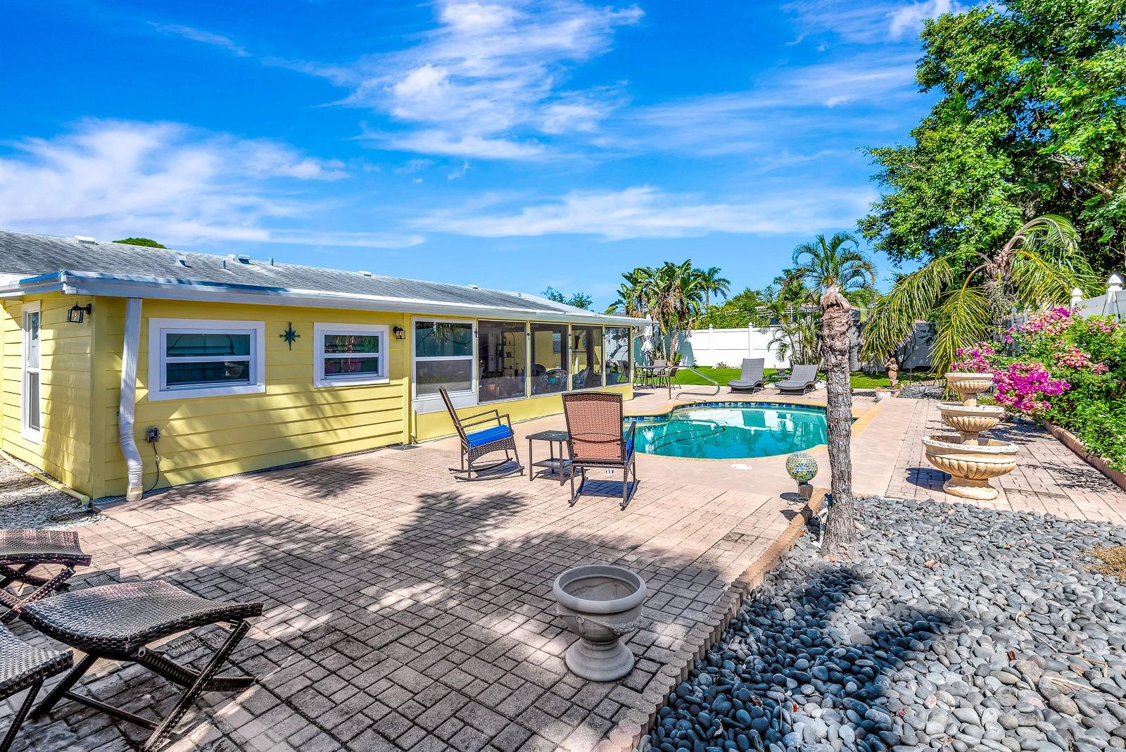 SANDPOINTE 1ST ADD - Residential