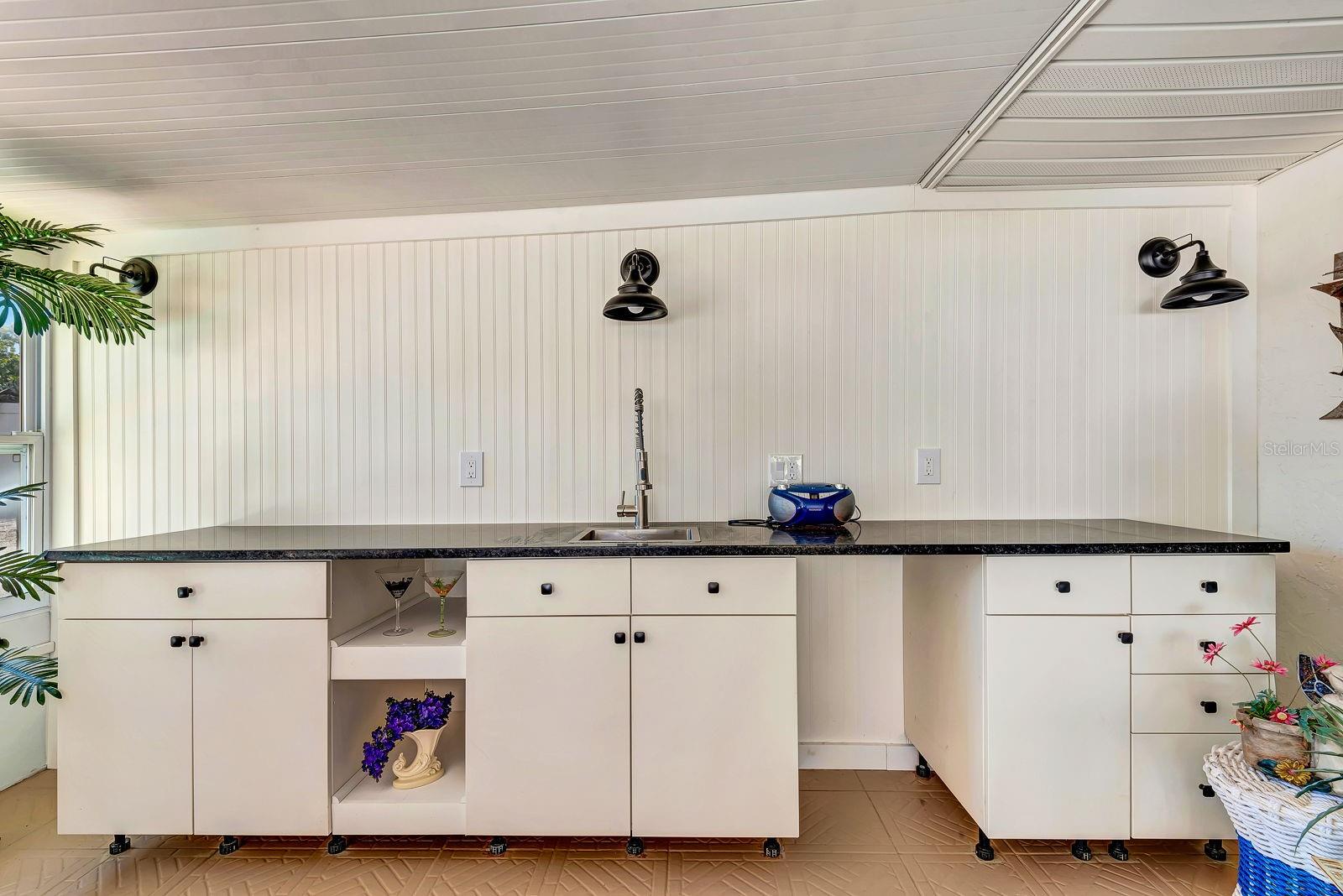 SANDPOINTE 1ST ADD - Residential