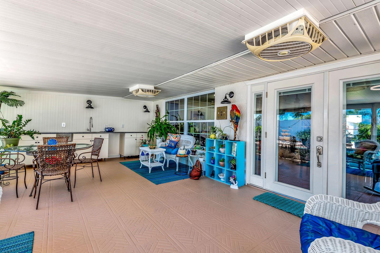 SANDPOINTE 1ST ADD - Residential