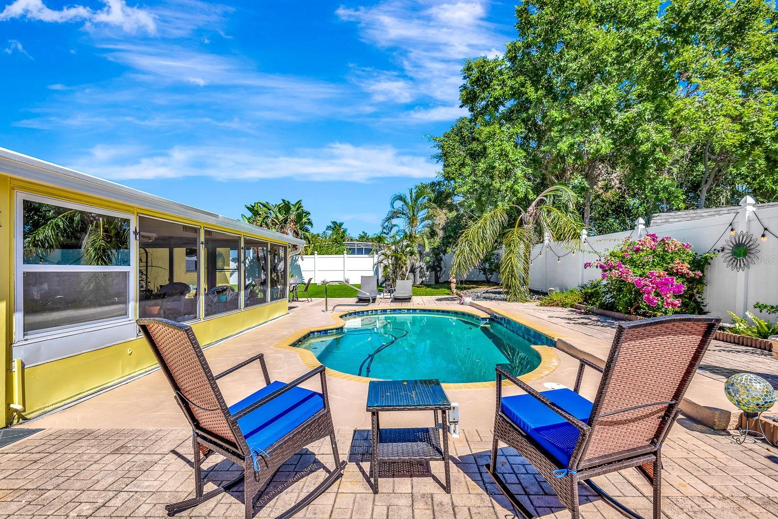 SANDPOINTE 1ST ADD - Residential