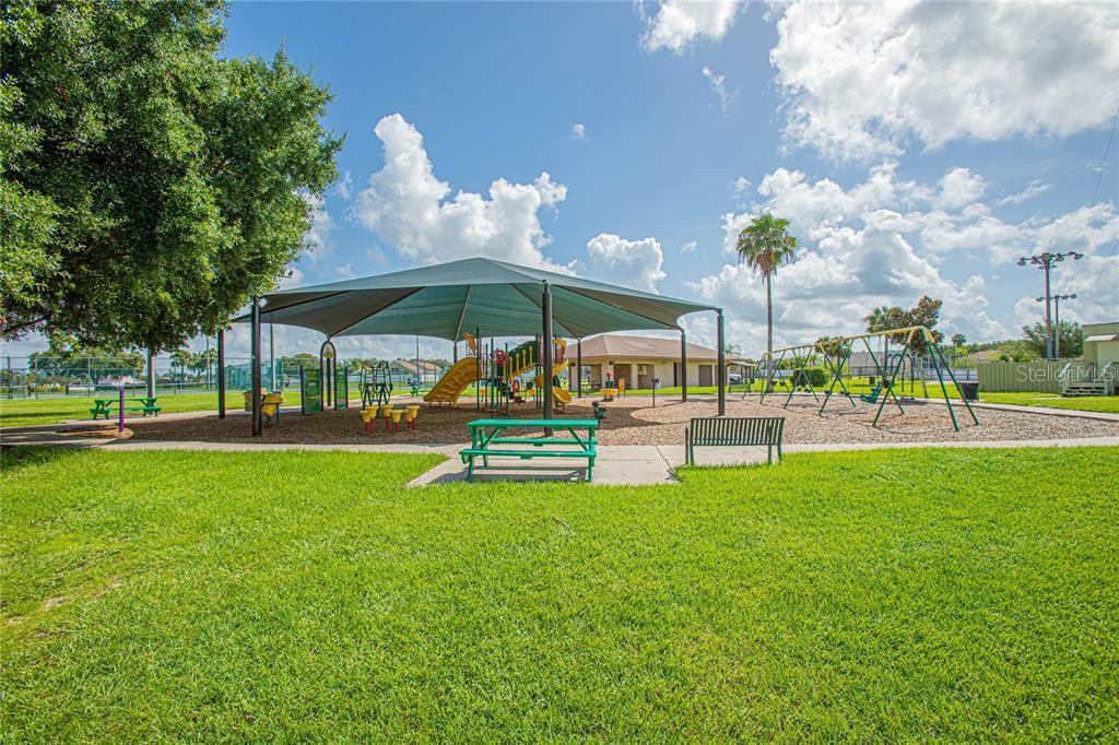 SHEFFIELD LAKESIDE ESTATES PH 03 - Residential Lease