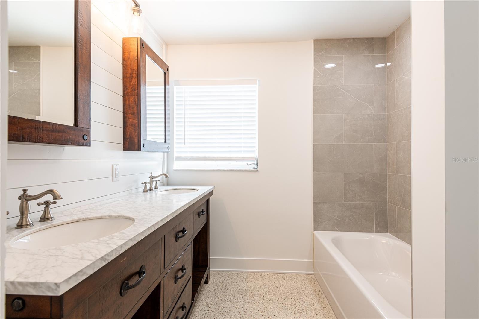 BELLEAIR BEACH - Residential Lease