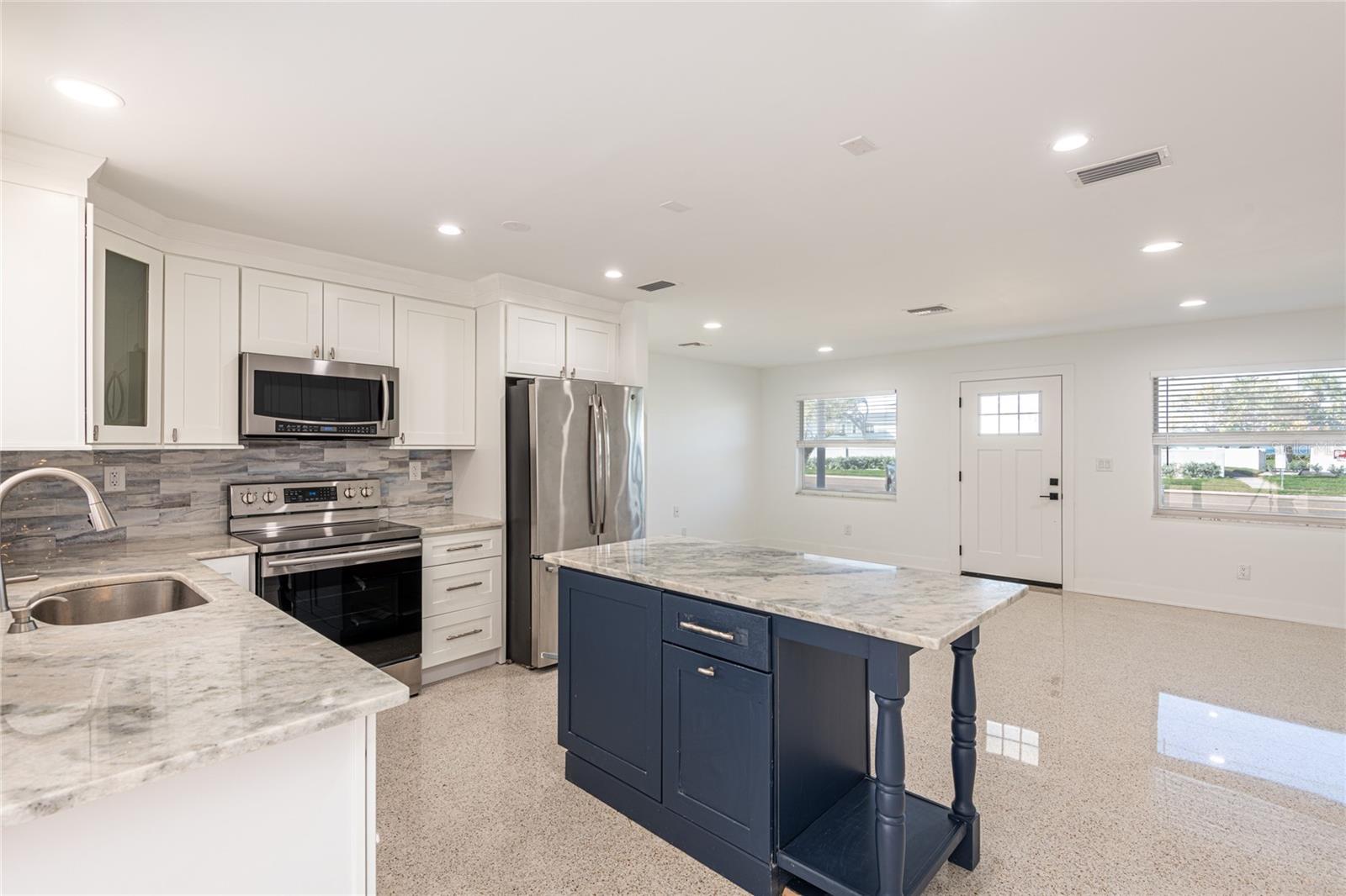 BELLEAIR BEACH - Residential Lease