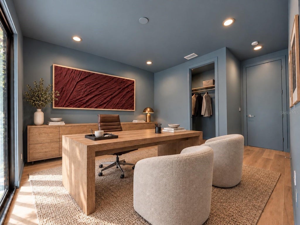 Photo of 532 W Plaza Place #3, Tampa, FL 33602 (MLS # TB8513257)