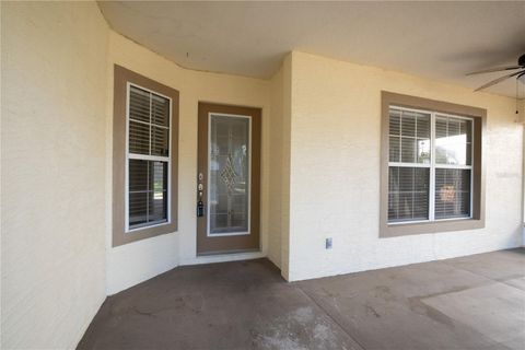 A home in EUSTIS