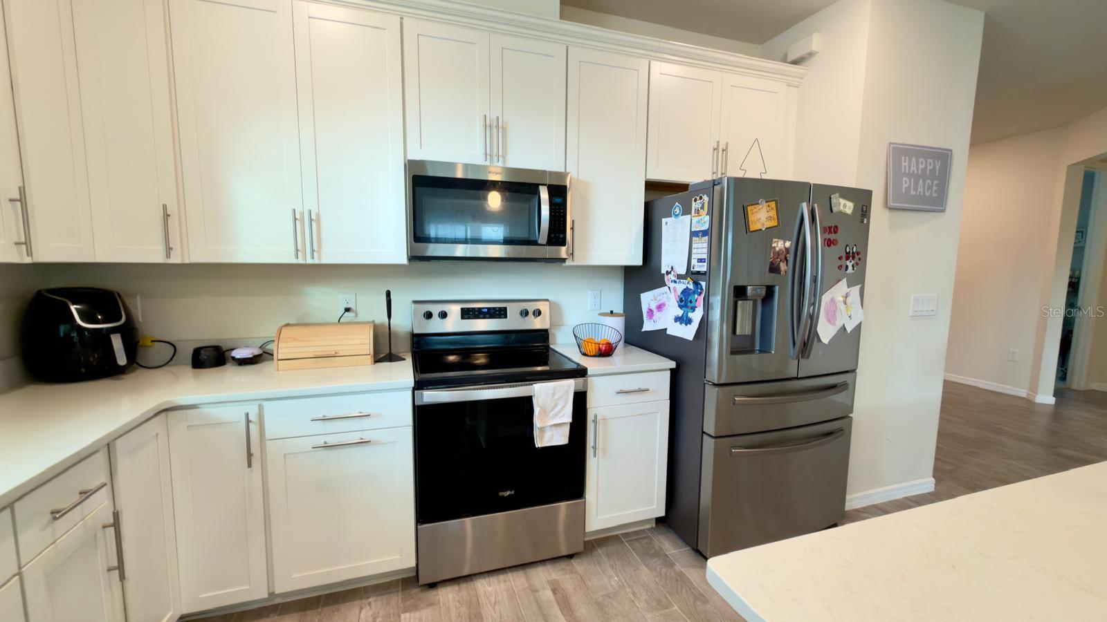 4620 GLIDING WAVE ST