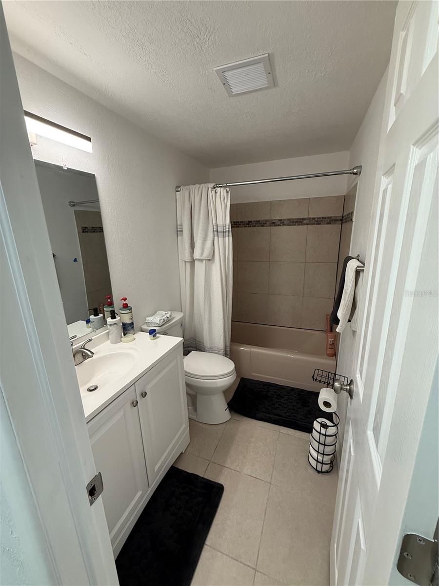 MANOR - Residential Income