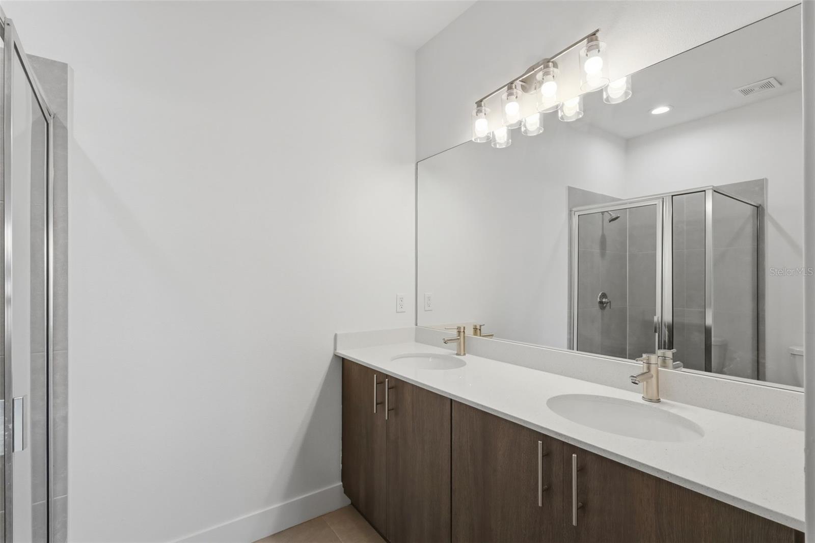 PORT MALABAR UNIT 25 - Residential