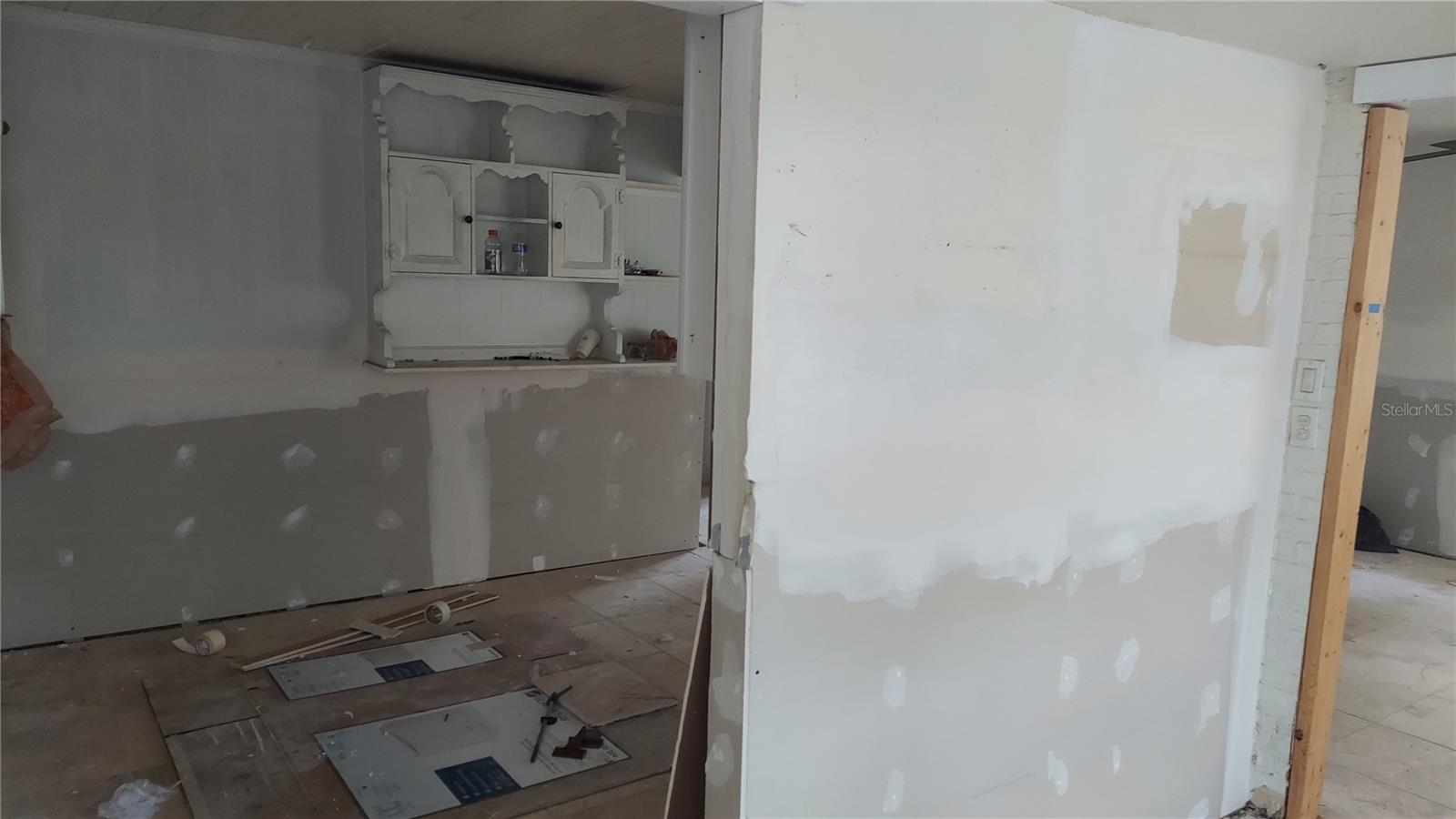 UZZLES ADD - Residential