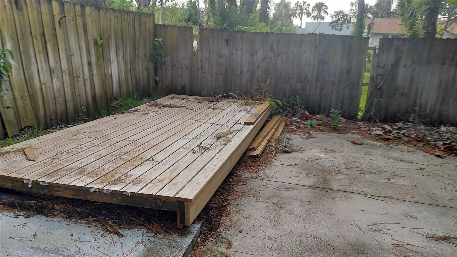 UZZLES ADD - Residential