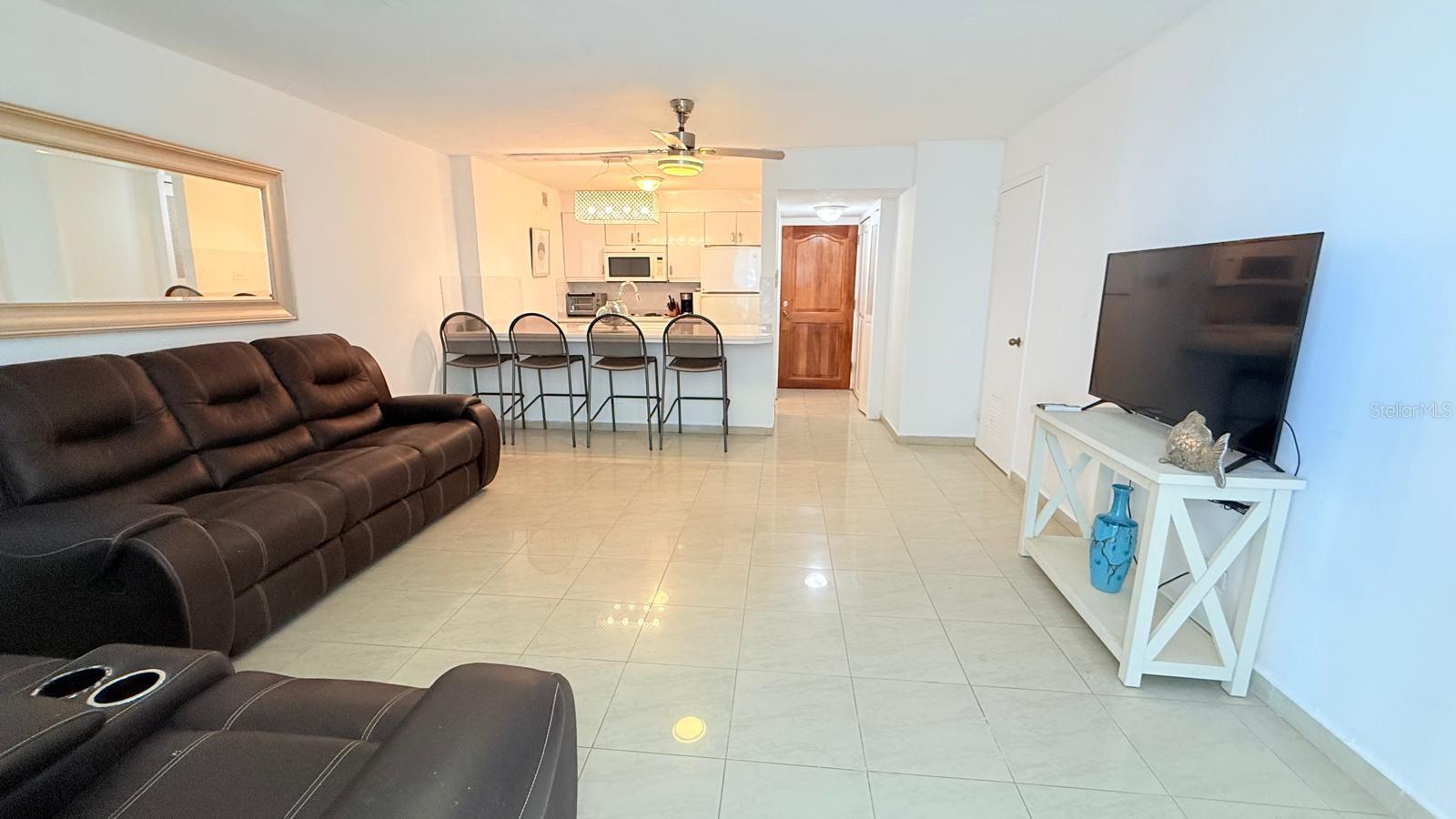 CORAL BEACH - Residential