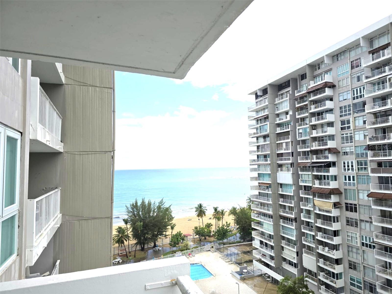 CORAL BEACH - Residential