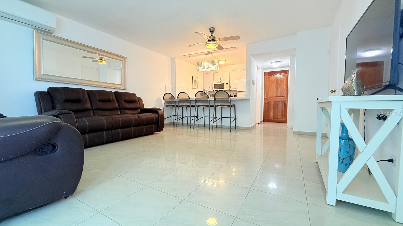 CORAL BEACH - Residential