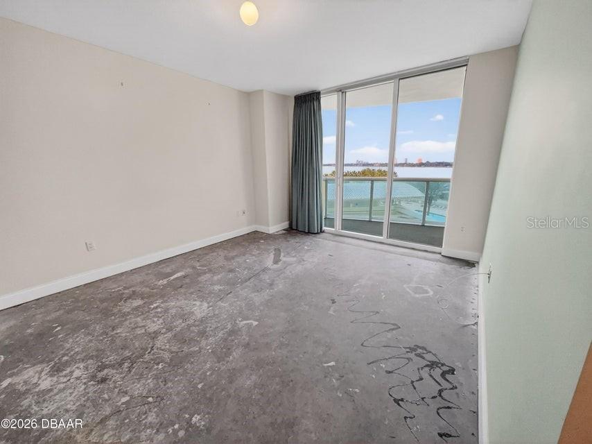 MARINA GRANDE/HALIFAX 01 - Residential