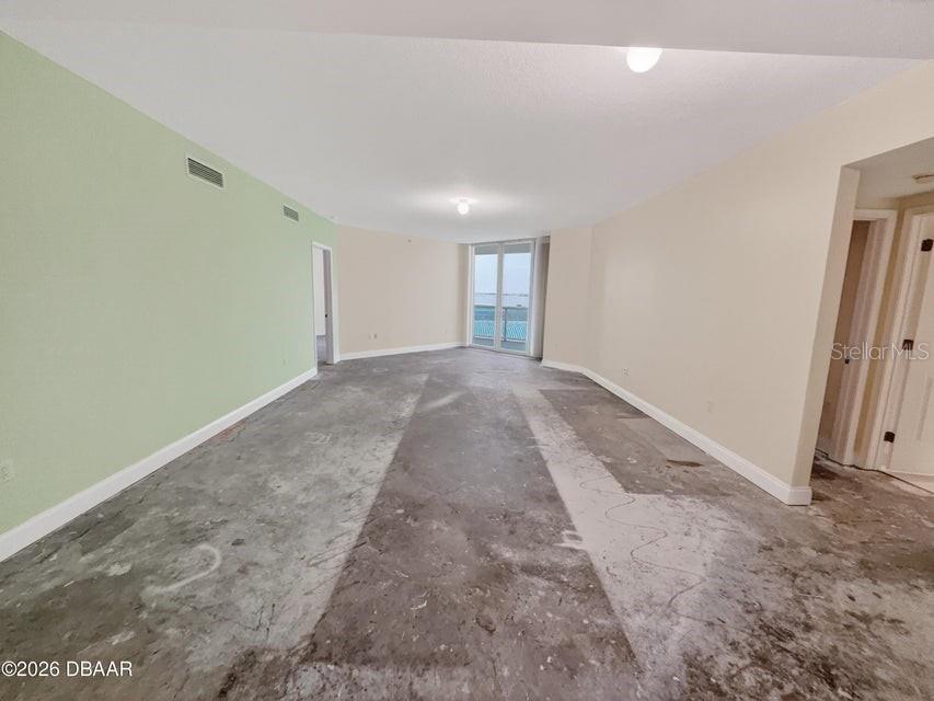 MARINA GRANDE/HALIFAX 01 - Residential