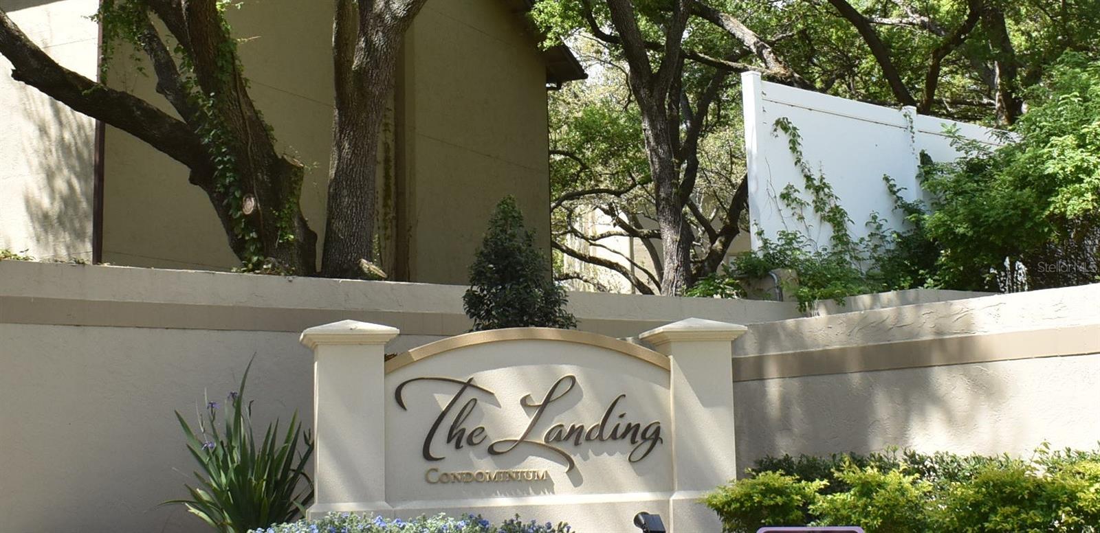 LANDING A CONDO - Residential