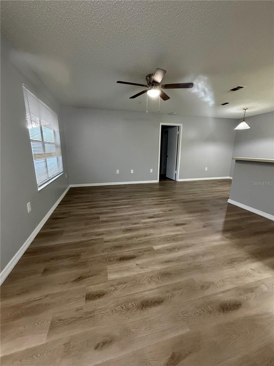 LANDING A CONDO - Residential