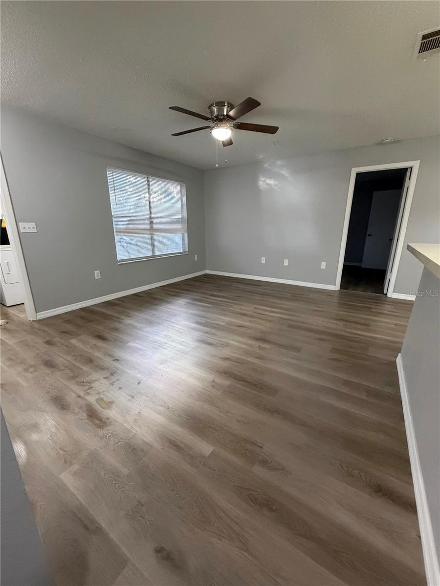 LANDING A CONDO - Residential