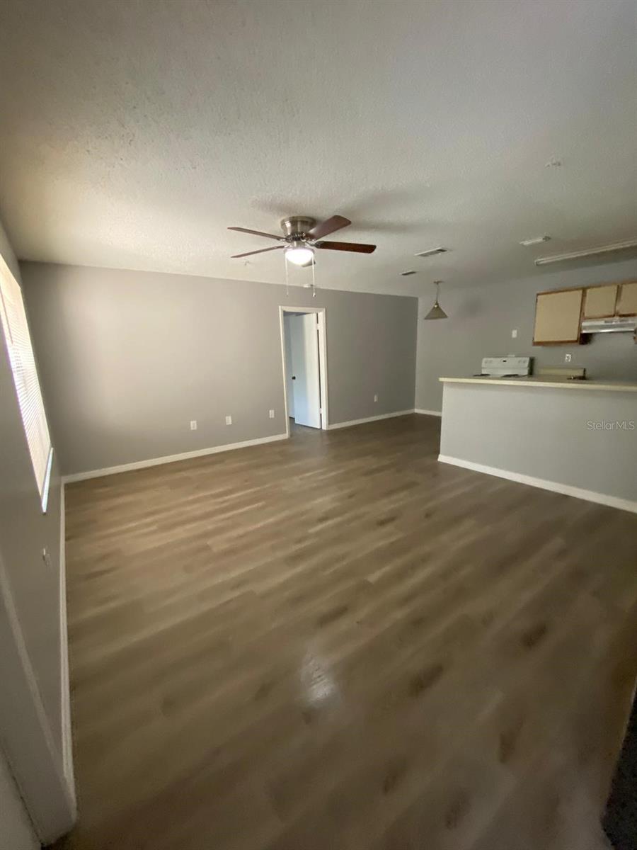 LANDING A CONDO - Residential