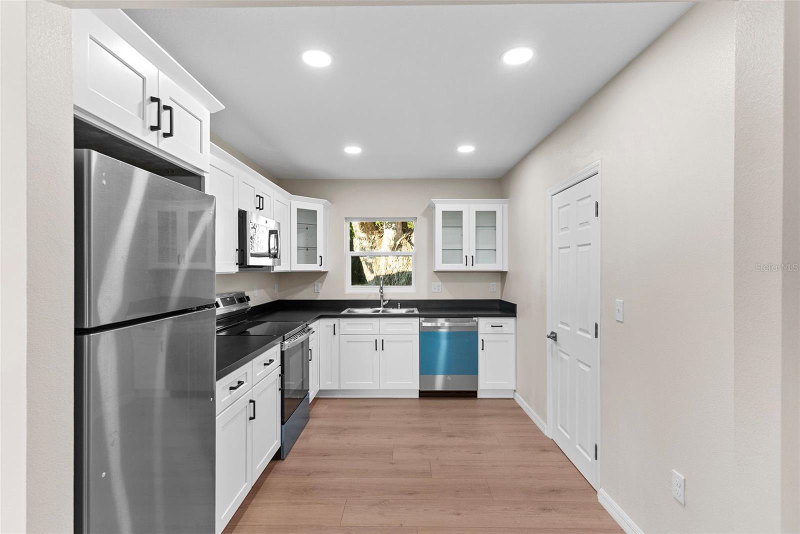 LAKE LENA DRIVE - Residential